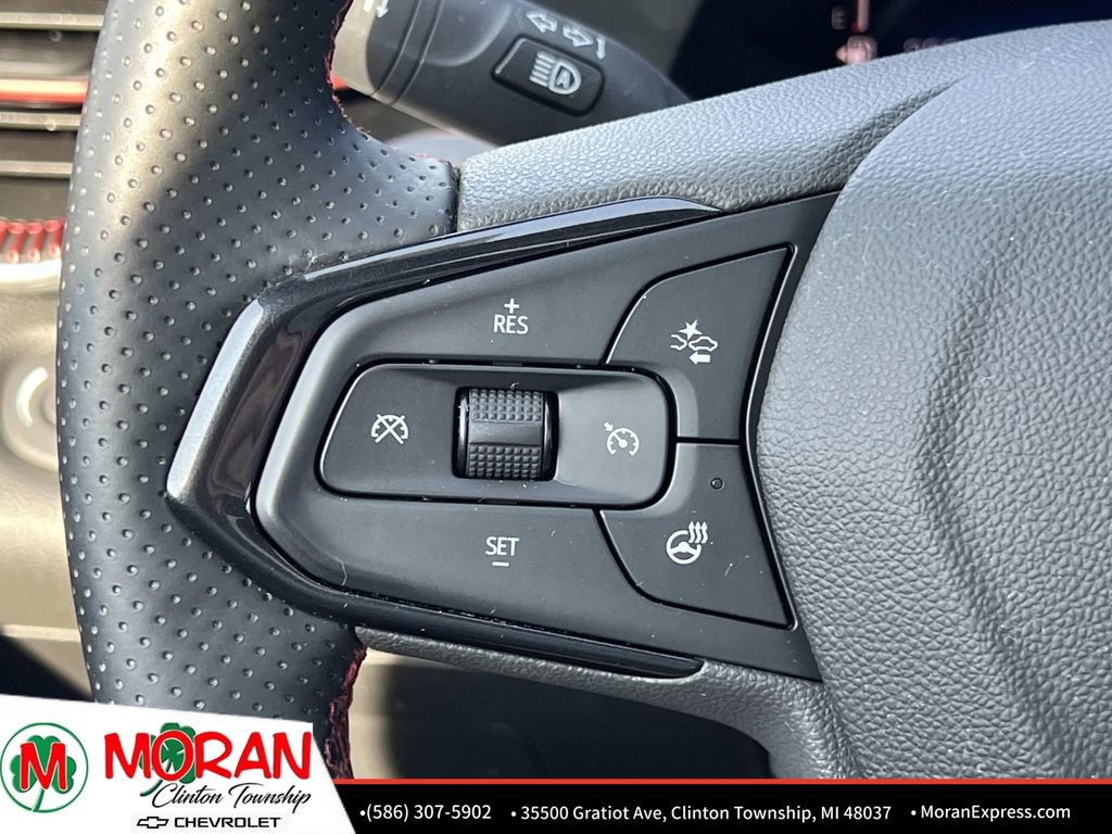 Certified 2024 Chevrolet Trax RS w/ Sunroof Package FWD image 26