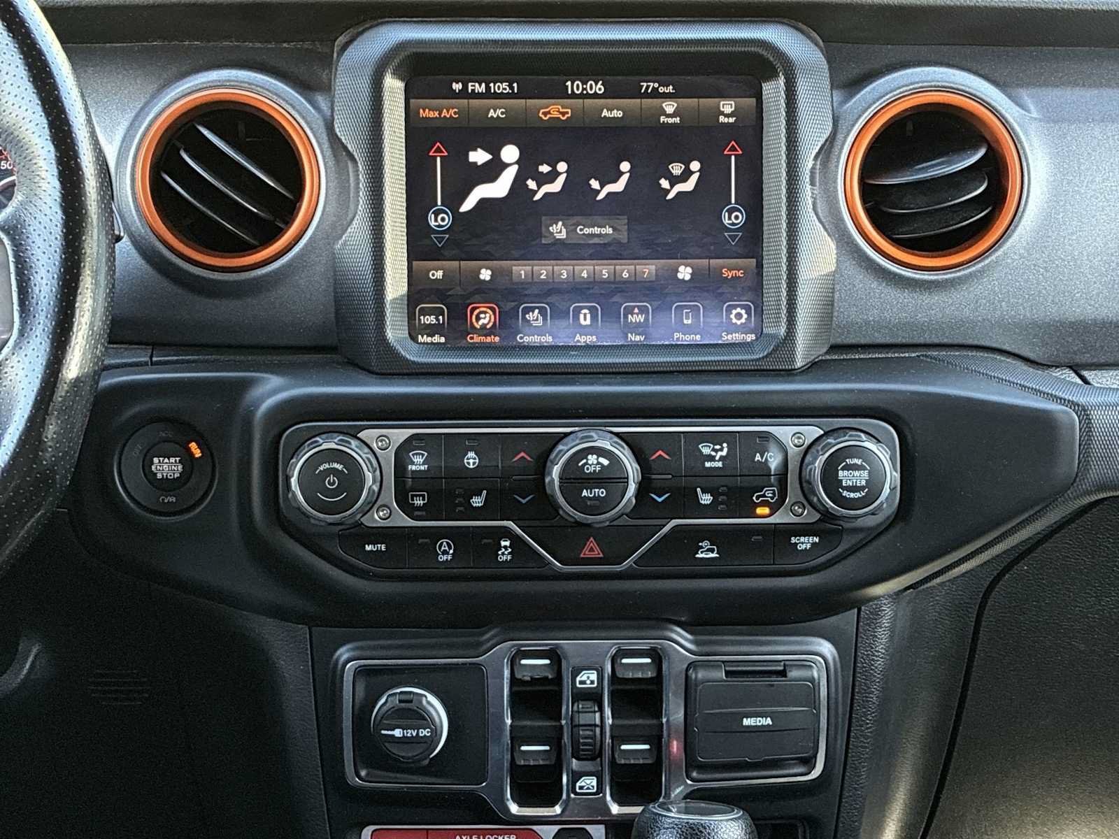 Used 2022 Jeep Gladiator Mojave w/ Cold Weather Group AWD/4WD image 12