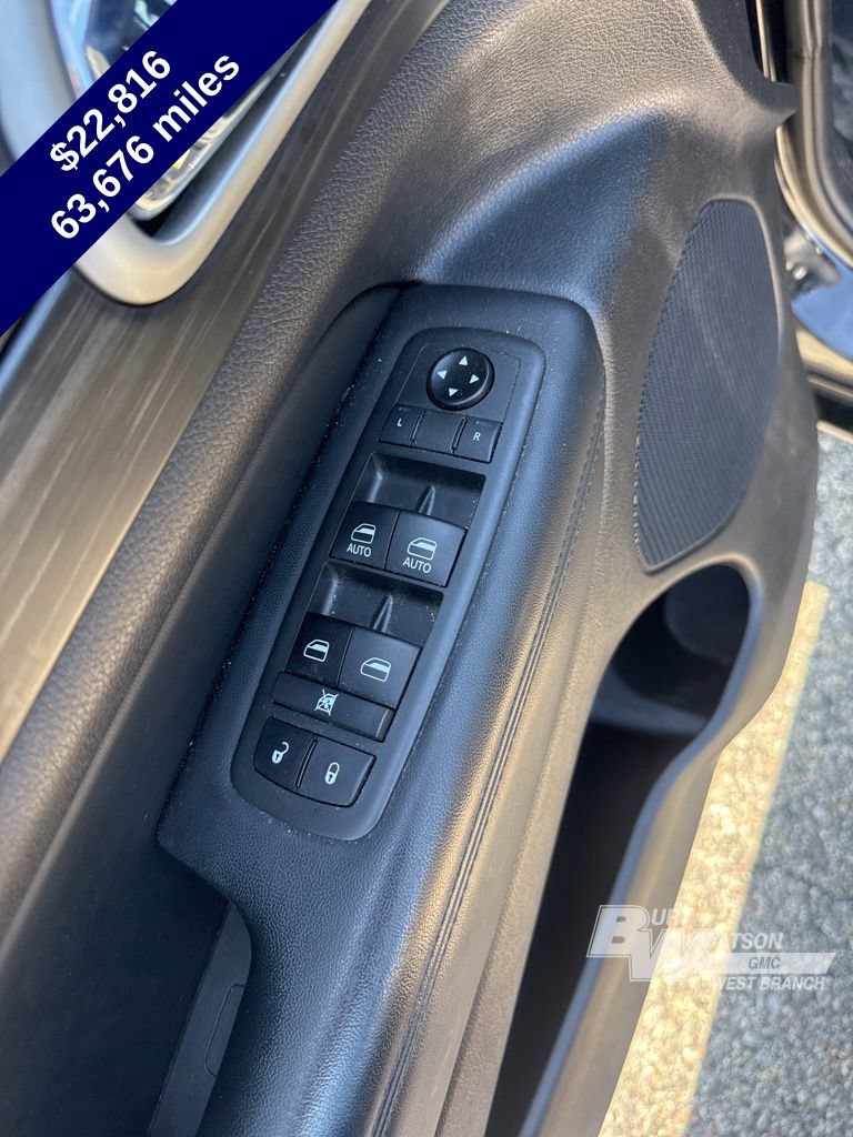 Used 2021 Jeep Grand Cherokee Laredo X AWD/4WD image 16