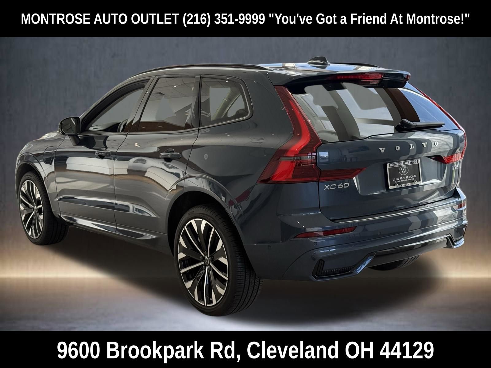 New 2026 Volvo XC60 T8 Ultra w/ Protection Package Premier image 3