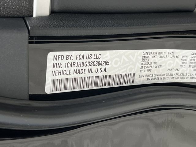 New 2025 Jeep Grand Cherokee Limited w/ Trailer Tow Package image 41