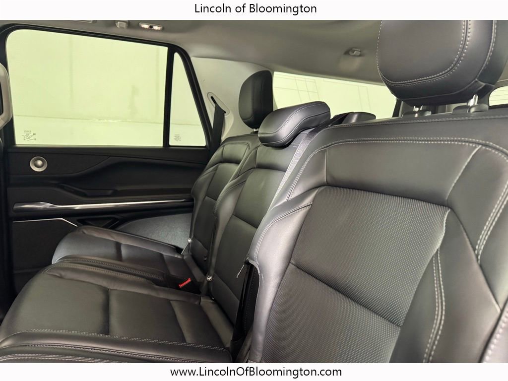 Certified 2025 Lincoln Navigator L Reserve AWD/4WD image 51