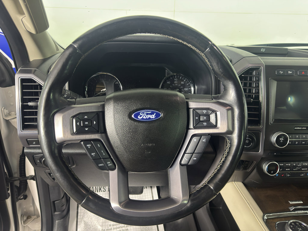 Used 2018 Ford Expedition Platinum AWD/4WD image 22