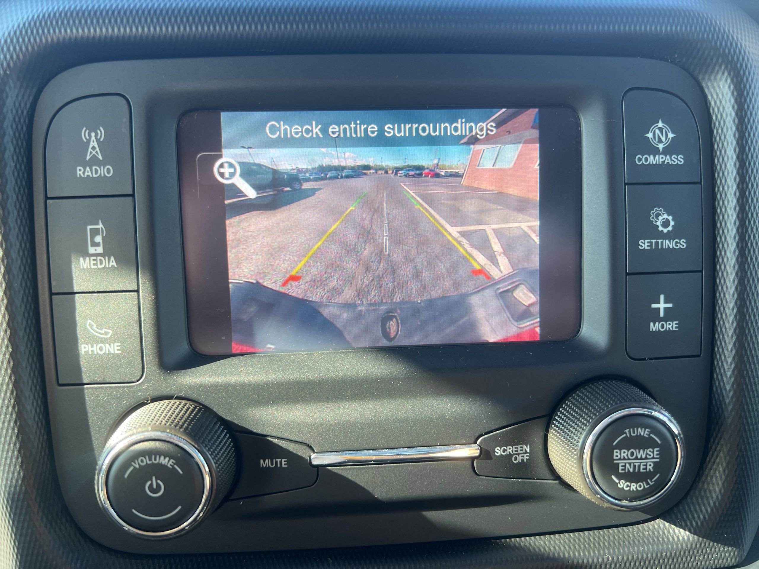 Used 2020 Jeep Gladiator Sport w/ Quick Order Package 24S AWD/4WD image 16