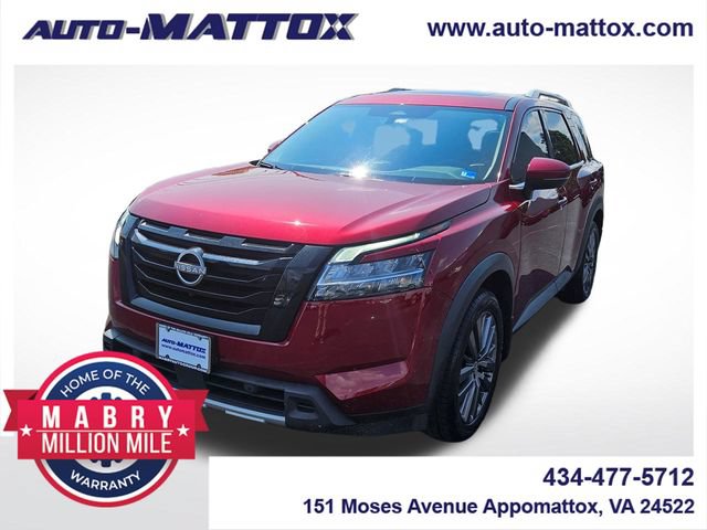Used 2023 Nissan Pathfinder SL w/ SL Premium Package