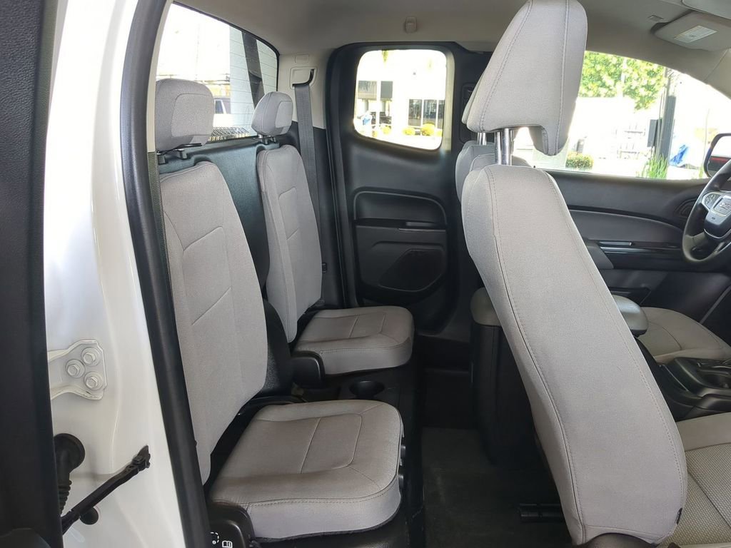 Used 2018 GMC Canyon W/T w/ Convenience Package image 30