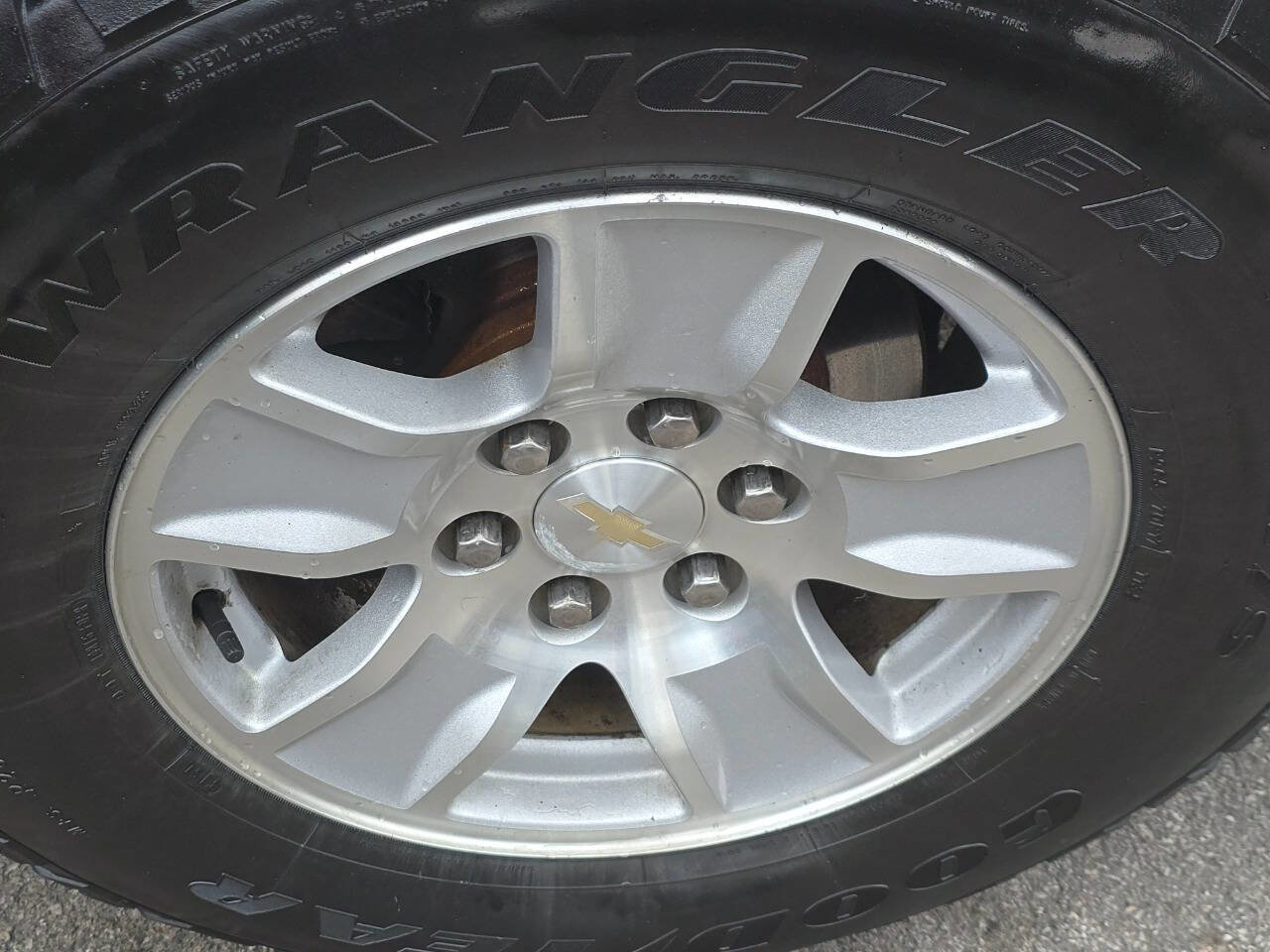 Used 2017 Chevrolet Silverado 1500 LT w/ All Star Edition image 9