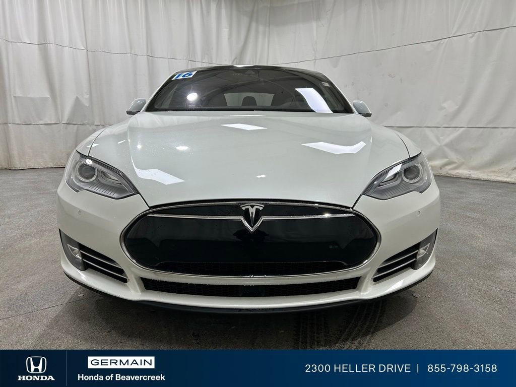 Used 2016 Tesla Model S 70D image 4