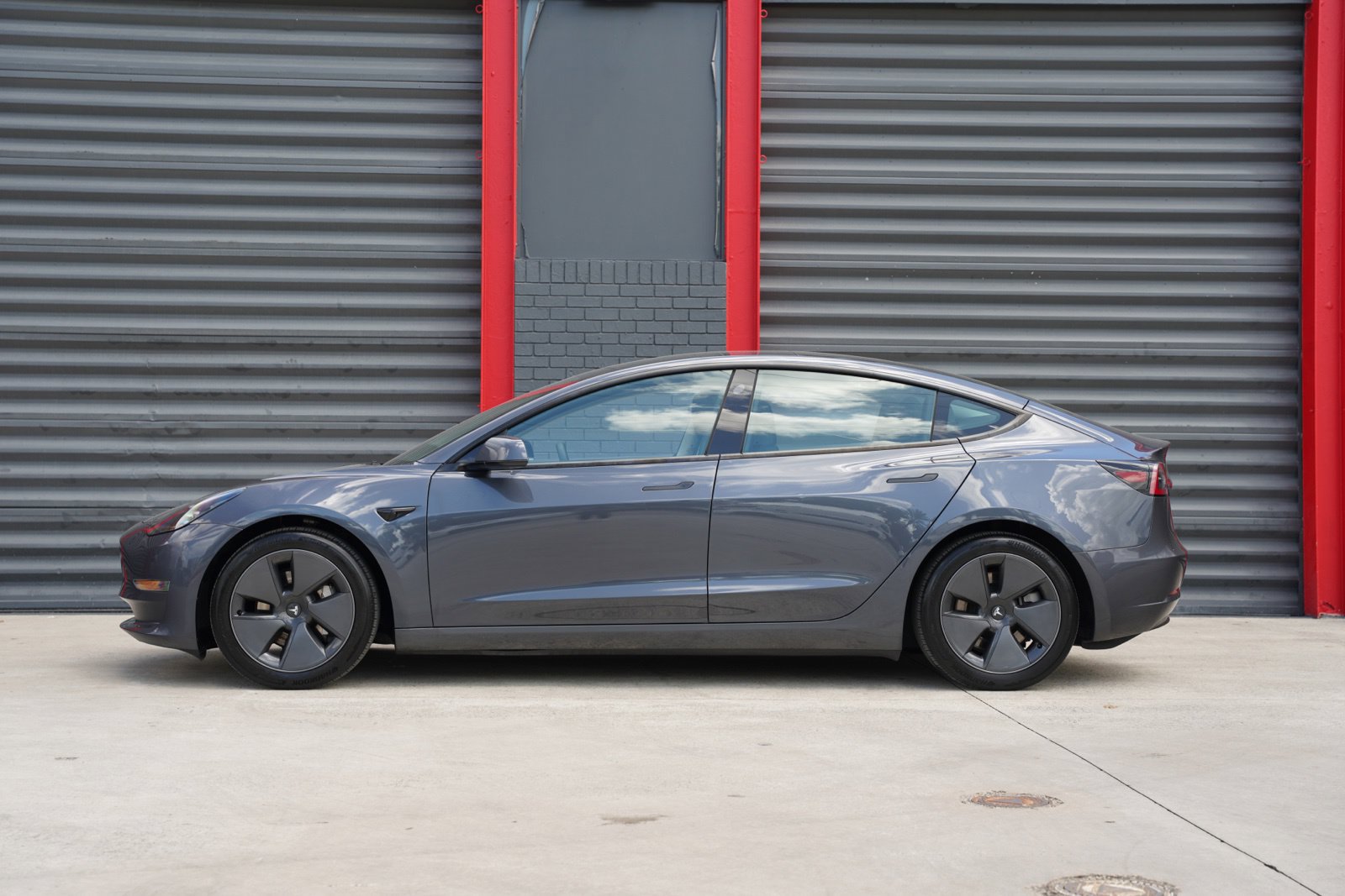 Used 2023 Tesla Model 3 Standard Range RWD image 7