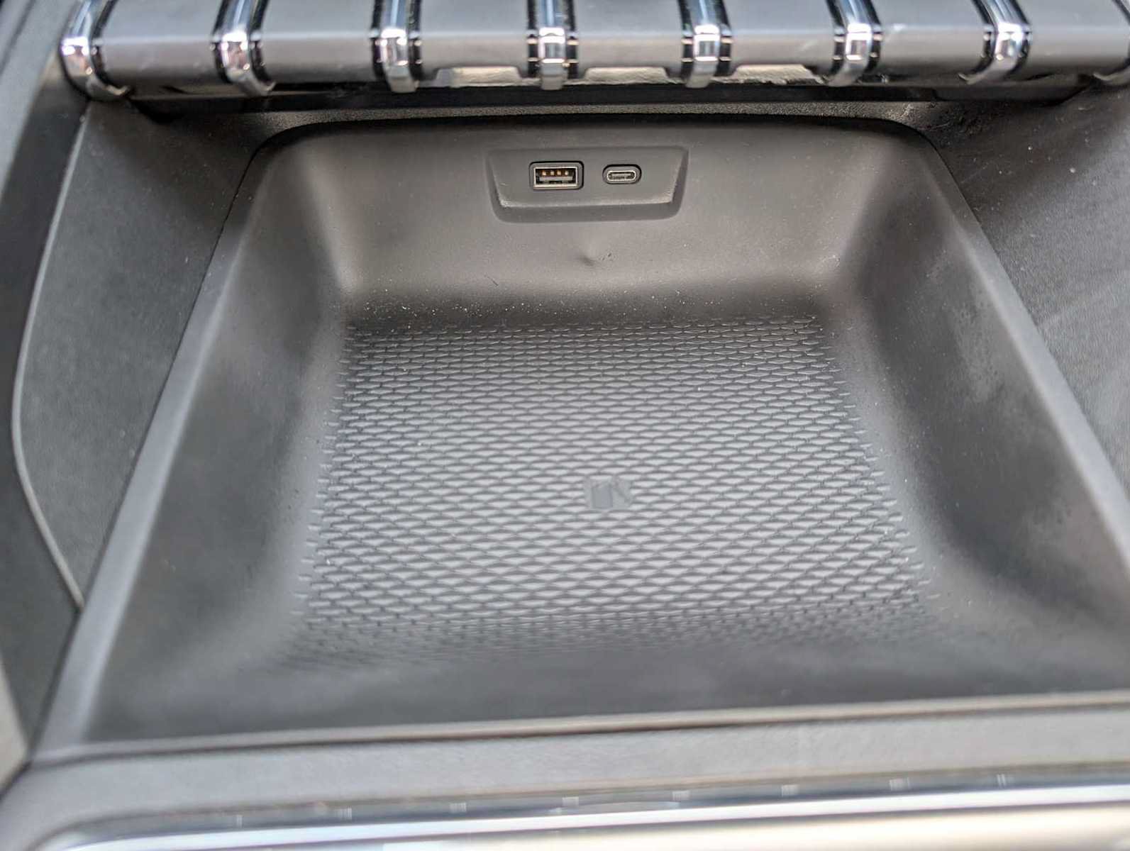 Used 2026 GMC Terrain Denali w/ LPO, Floor Liner Package AWD/4WD image 28