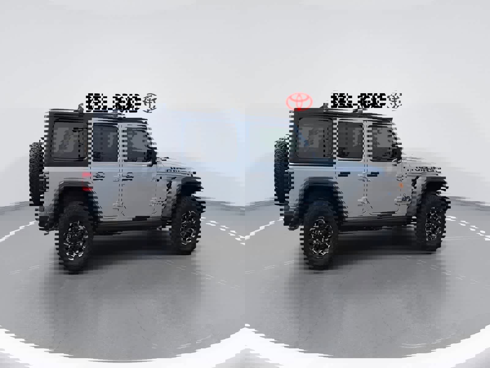 Used 2023 Jeep Wrangler Unlimited Rubicon 4xe w/ Cold Weather Group image 8