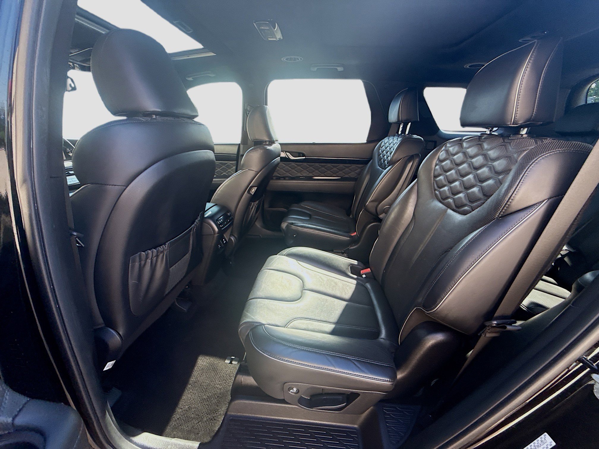 Used 2022 Hyundai Palisade Calligraphy FWD image 23