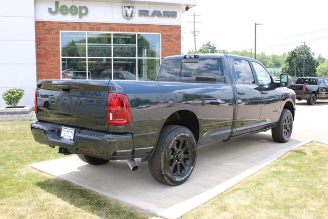 New 2026 RAM 3500 Laramie AWD/4WD image 41