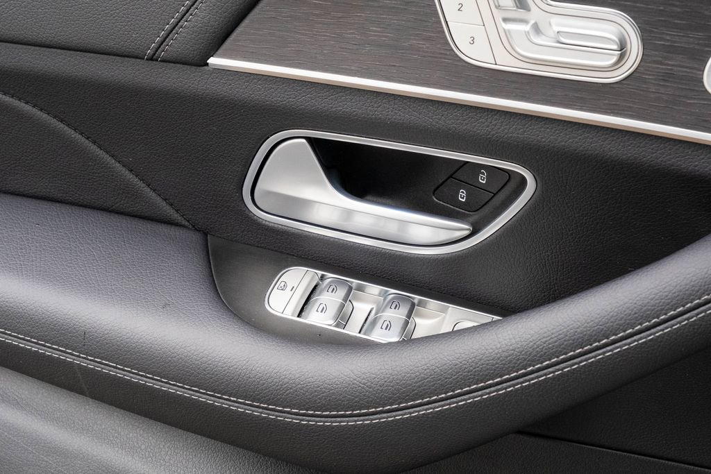 Used 2024 Mercedes-Benz GLE 350 4MATIC image 14