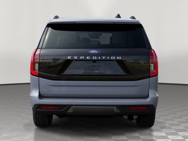 New 2027 Ford Expedition Platinum w/ Driver's Package AWD/4WD image 4