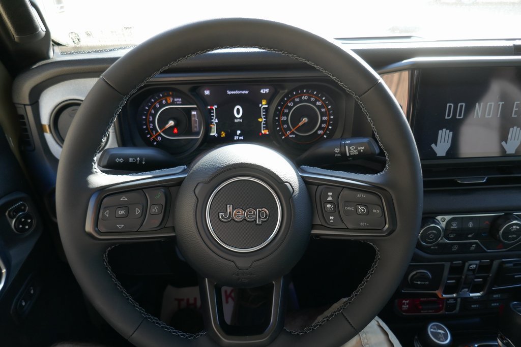 New 2026 Jeep Gladiator Sport AWD/4WD image 23