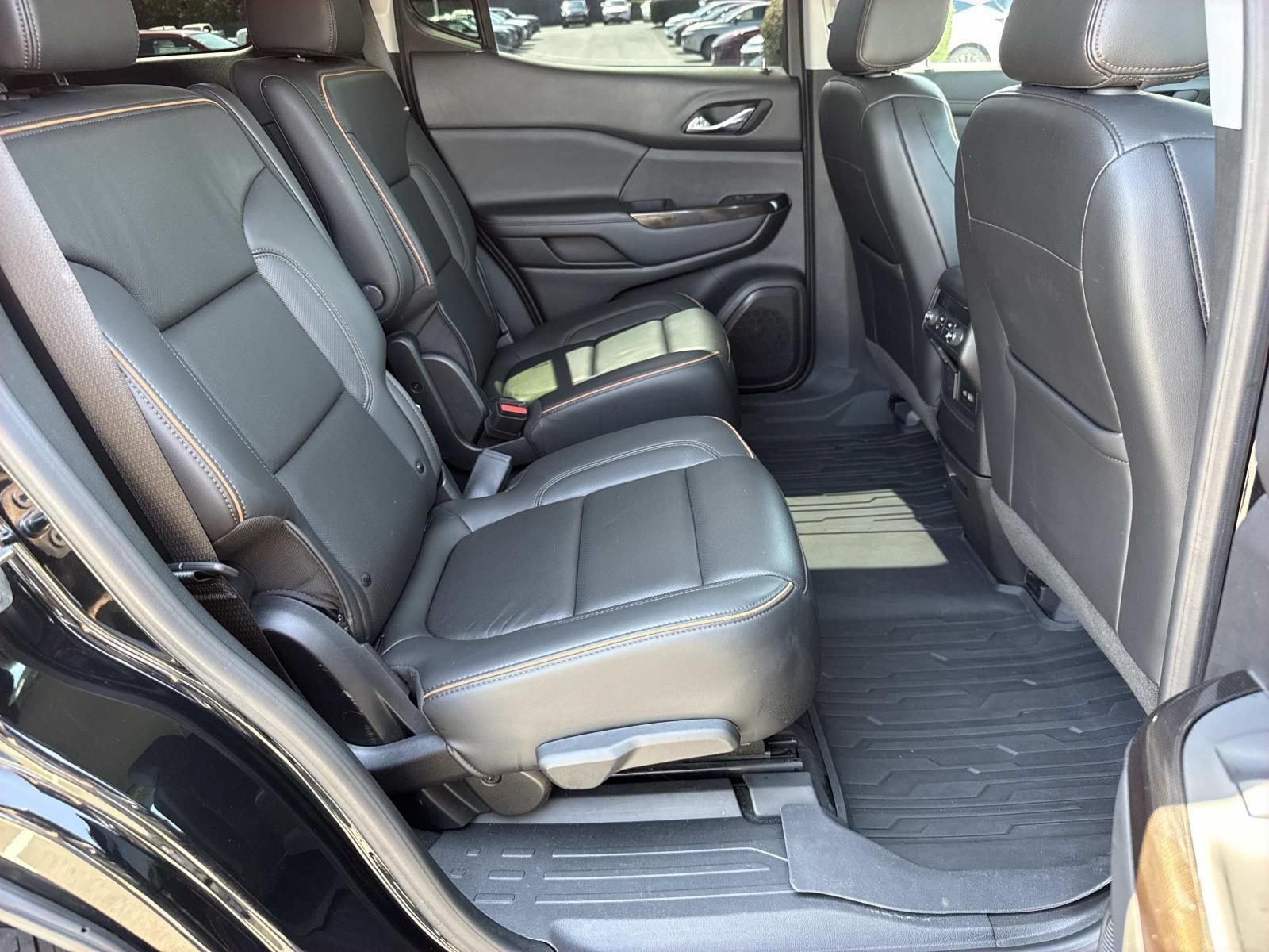Used 2023 GMC Acadia AT4 w/ Technology Package AWD/4WD image 26