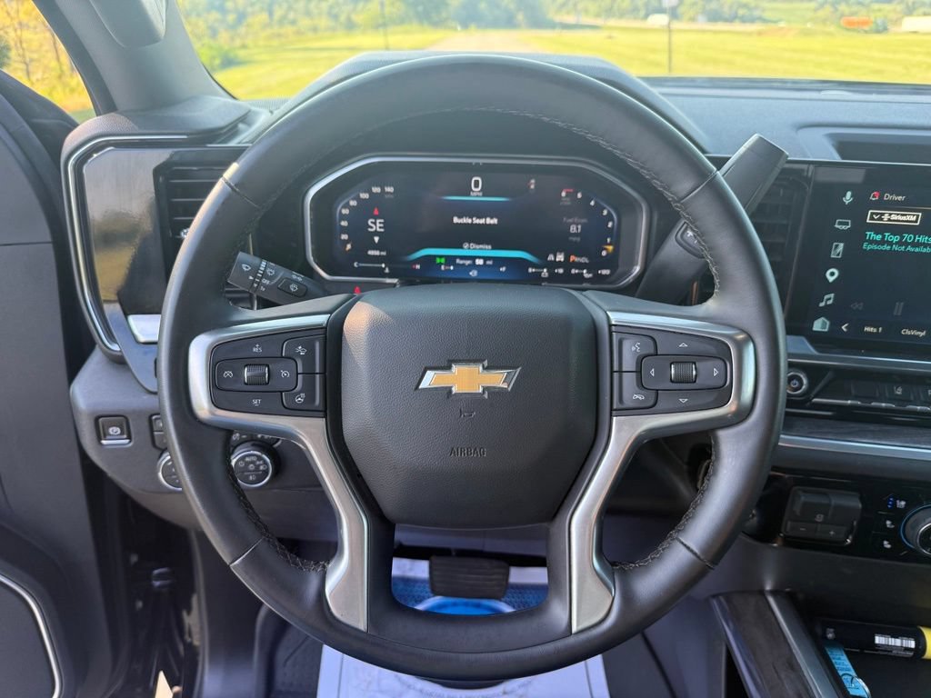 Used 2026 Chevrolet Silverado 2500 LTZ w/ LTZ Premium Package AWD/4WD image 33