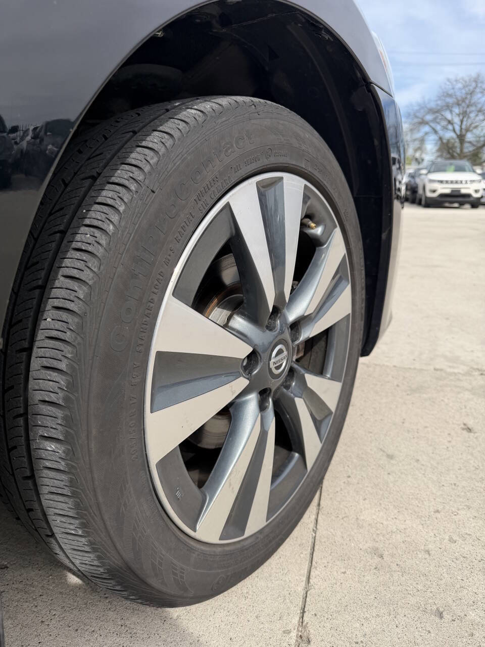 Used 2019 Nissan Sentra SV w/ Special Edition Package image 10