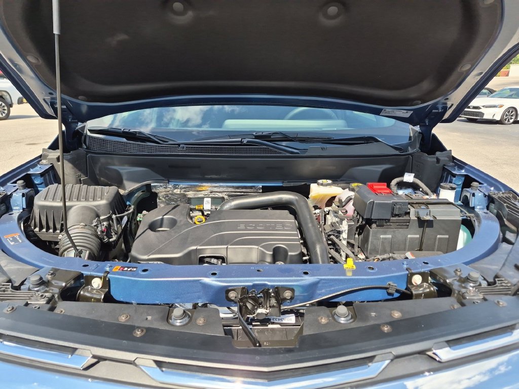 New 2027 Chevrolet Equinox LT w/ Convenience Package II FWD image 39