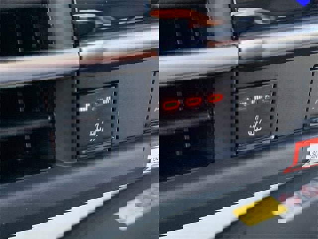 New 2026 Toyota Sienna XLE image 28