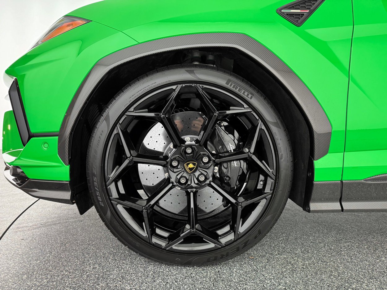 Used 2024 Lamborghini Urus Performante image 33