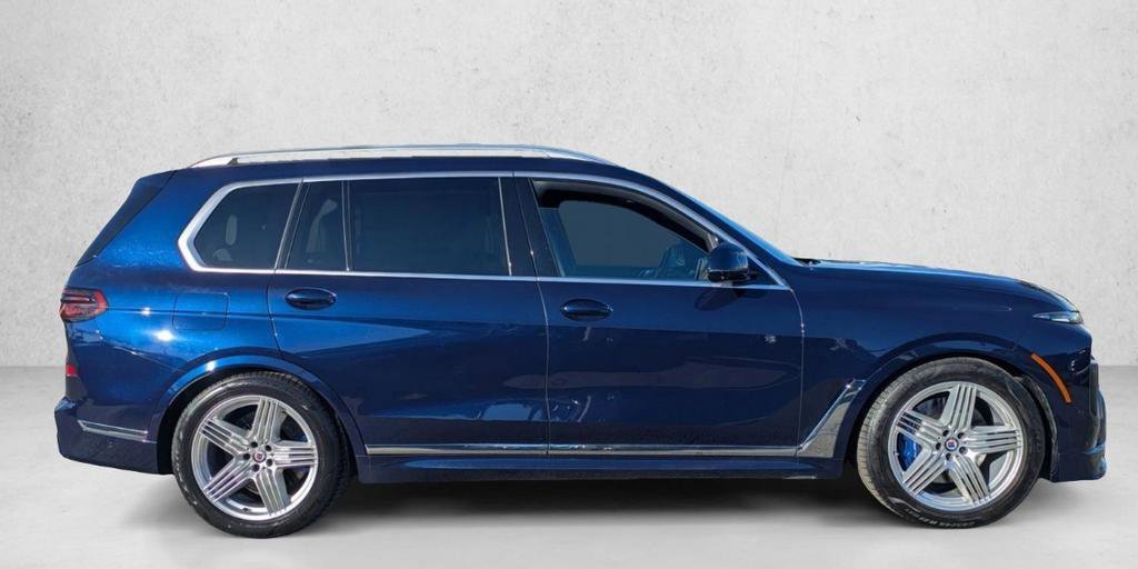 Used 2024 BMW ALPINA XB7 image 3