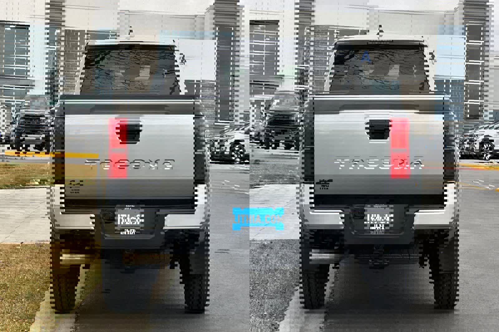 Used 2024 Toyota Tacoma TRD Sport image 7