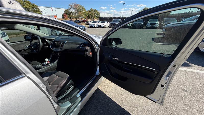 Used 2016 Chevrolet SS image 32