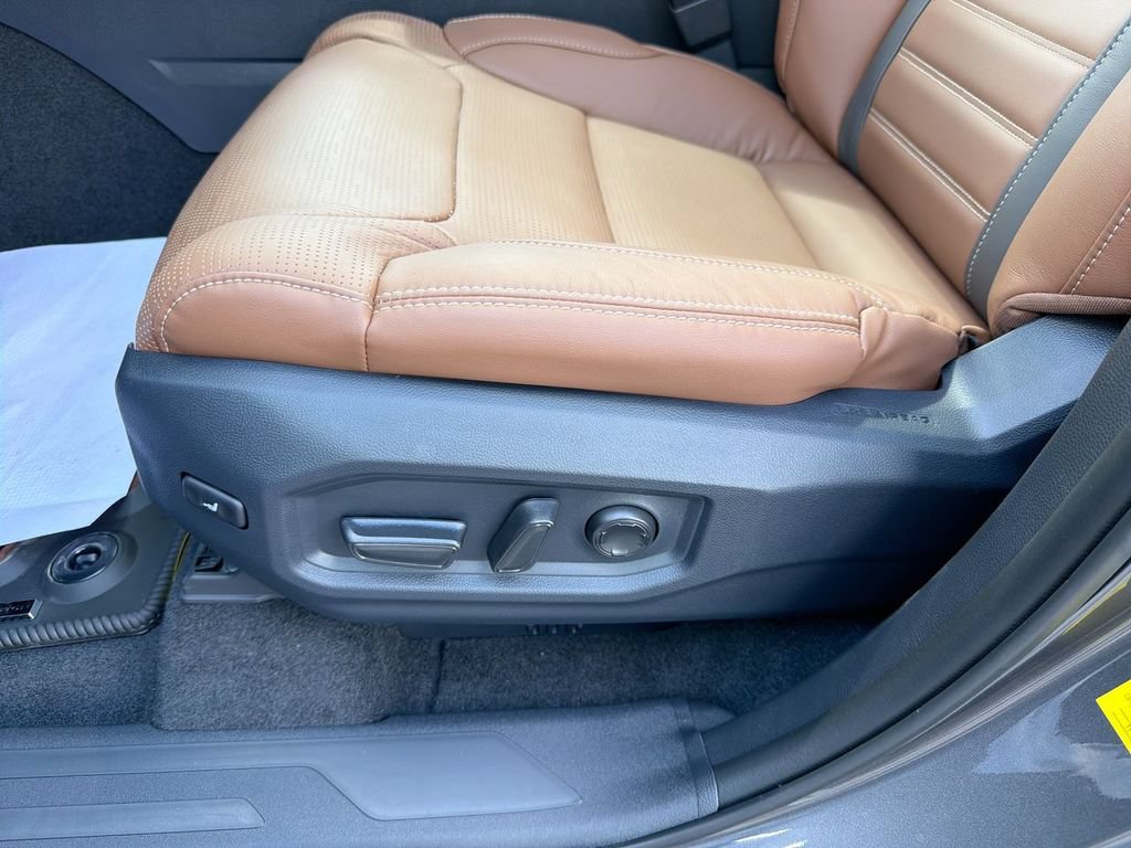 New 2026 Toyota Tundra 1794 Edition AWD/4WD image 18