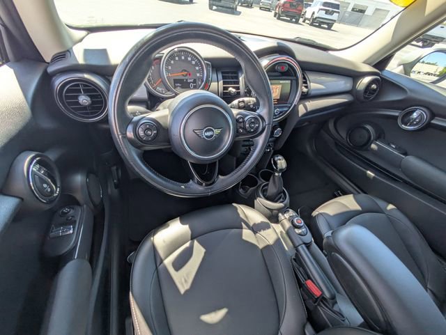 Used 2019 MINI Cooper 2-Door Hardtop FWD image 22
