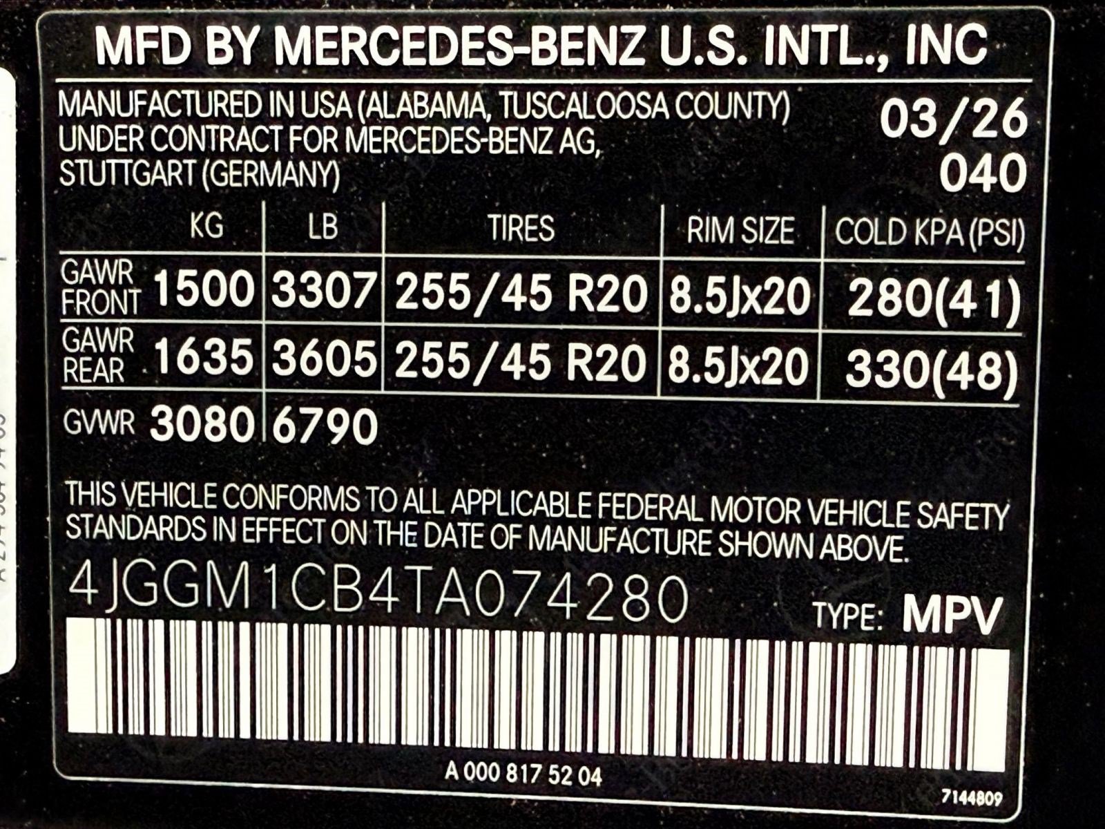 New 2026 Mercedes-Benz EQE 320 4MATIC SUV image 19