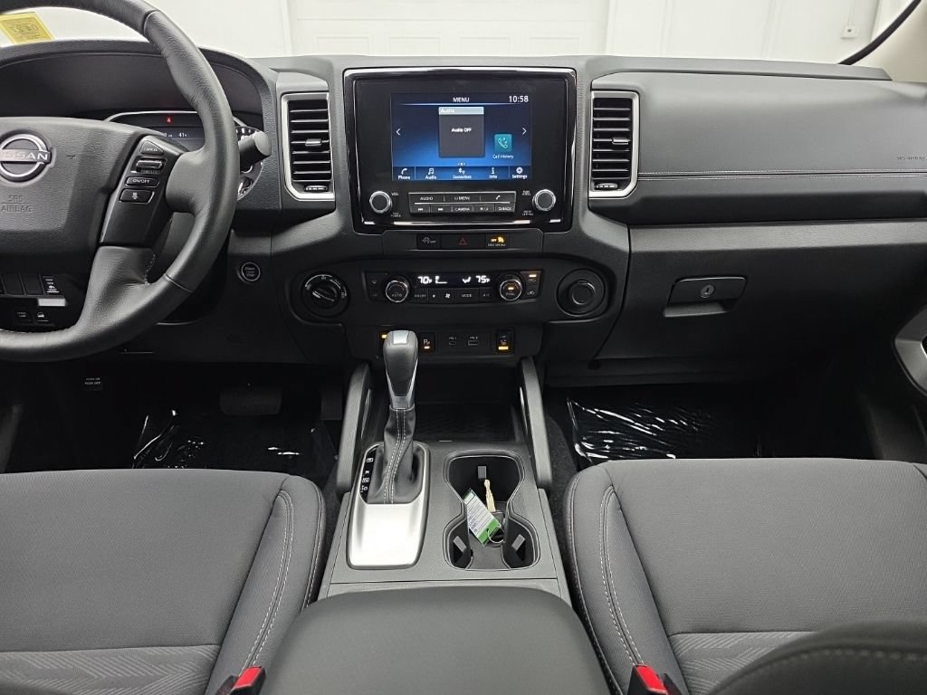 Used 2024 Nissan Frontier SV w/ SV Convenience Package AWD/4WD image 31