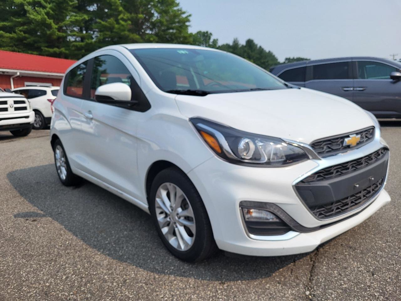 Used 2020 Chevrolet Spark LT image 2