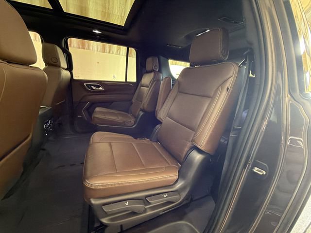 Certified 2021 Chevrolet Suburban High Country w/ Premium Package AWD/4WD image 24
