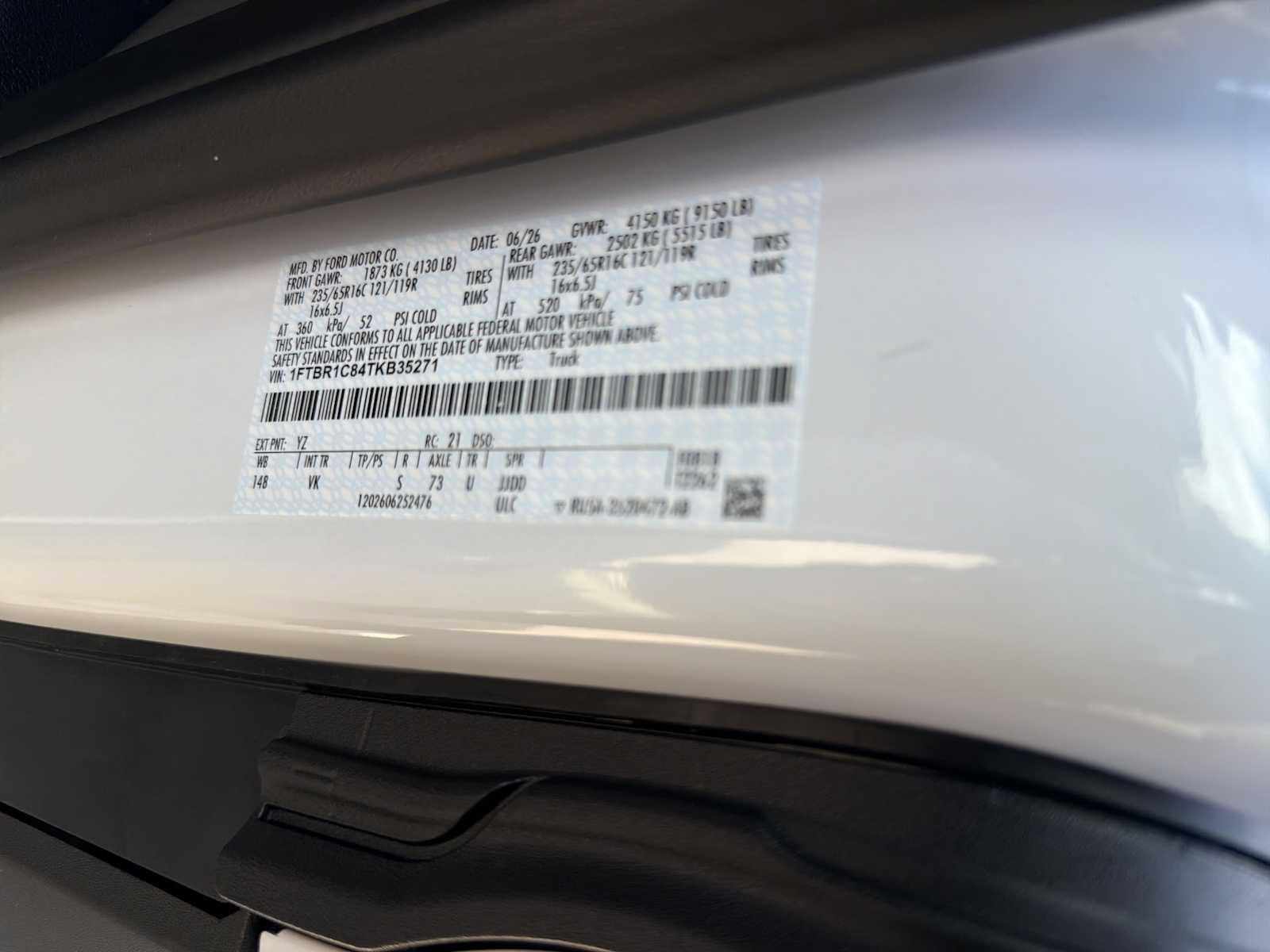 New 2026 Ford Transit 250 148 Medium Roof w/ Load Area Protection Package RWD image 27