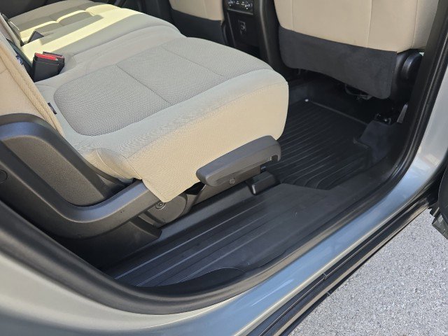 Used 2023 Chevrolet Traverse LS w/ Safety Package image 38