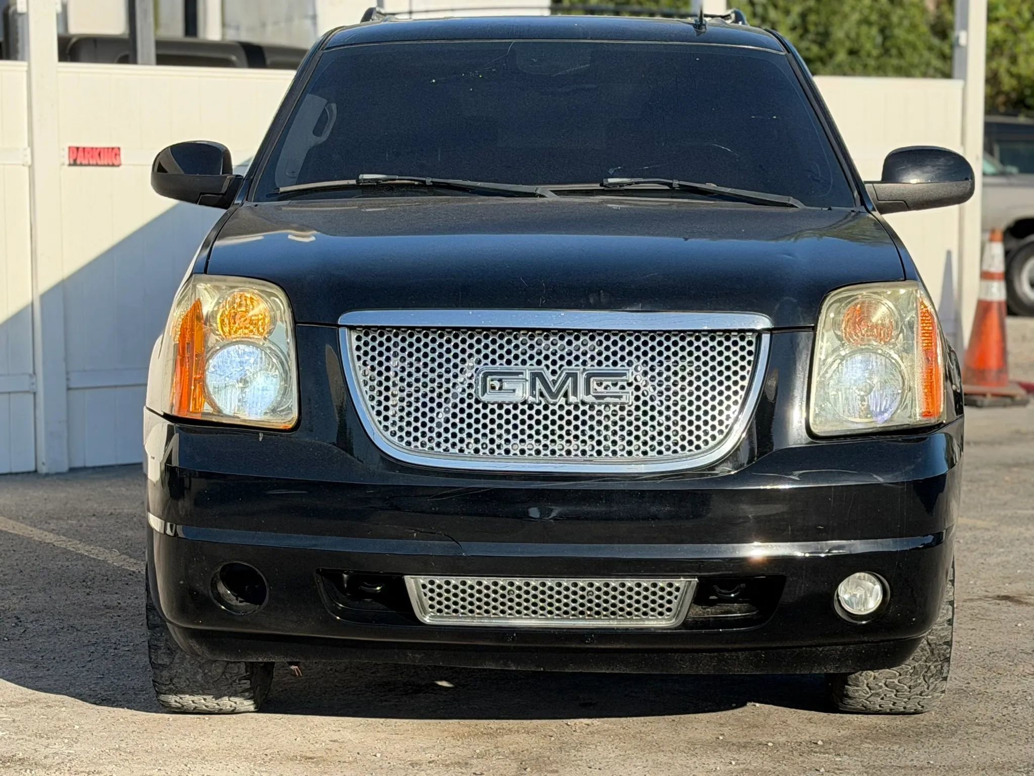 Used 2007 GMC Yukon XL Denali AWD/4WD image 7