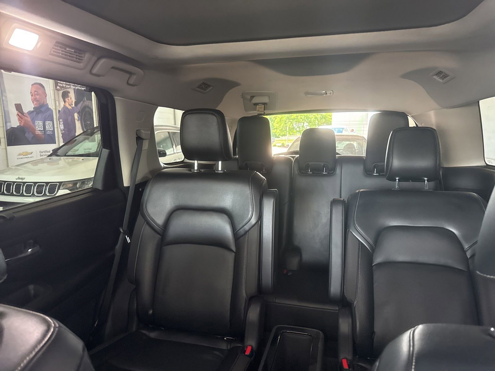 Used 2022 Nissan Pathfinder SL w/ SL Premium Package FWD image 8