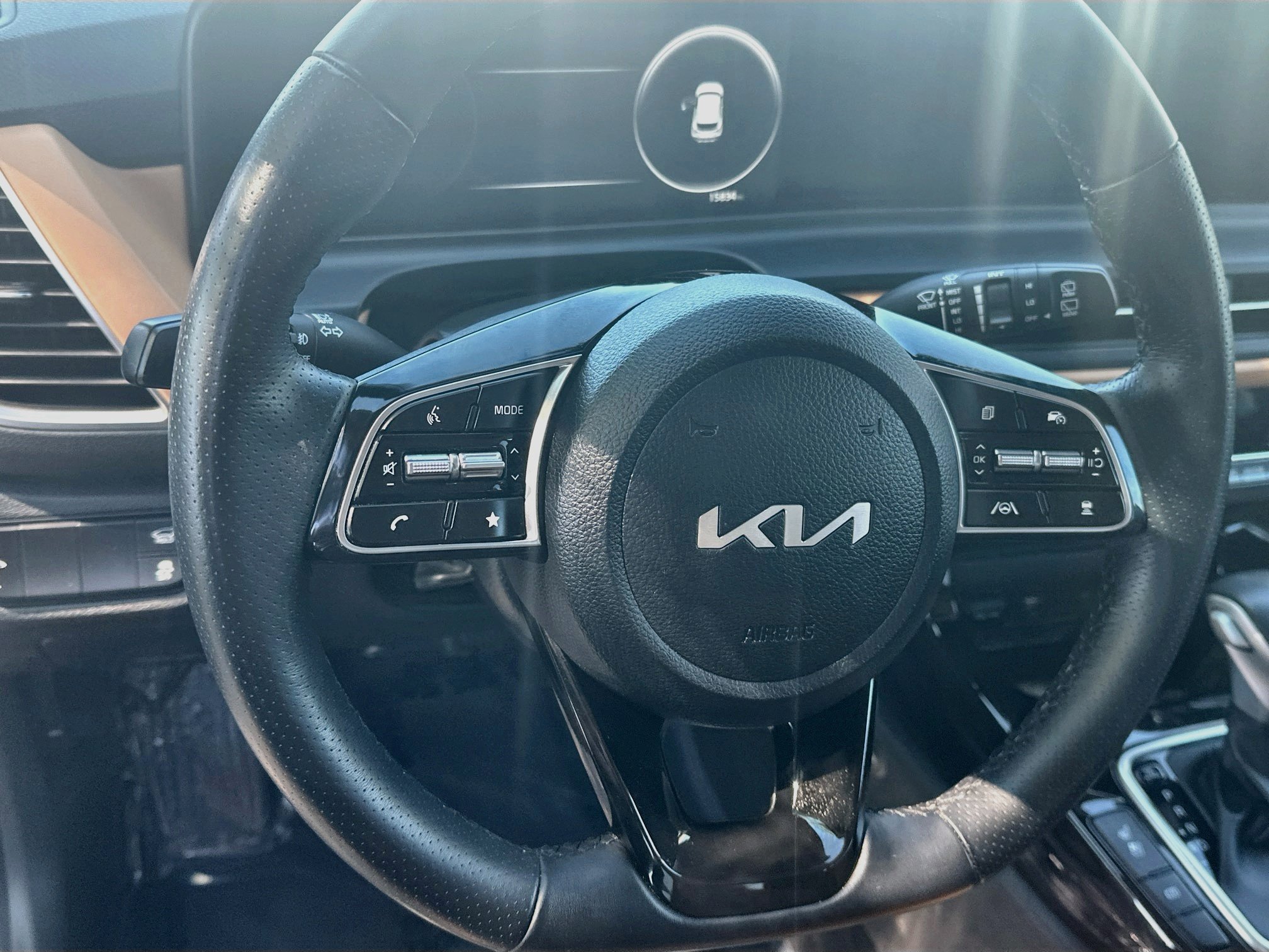 Used 2024 Kia Seltos SX w/ SX Sunroof Package AWD/4WD image 17