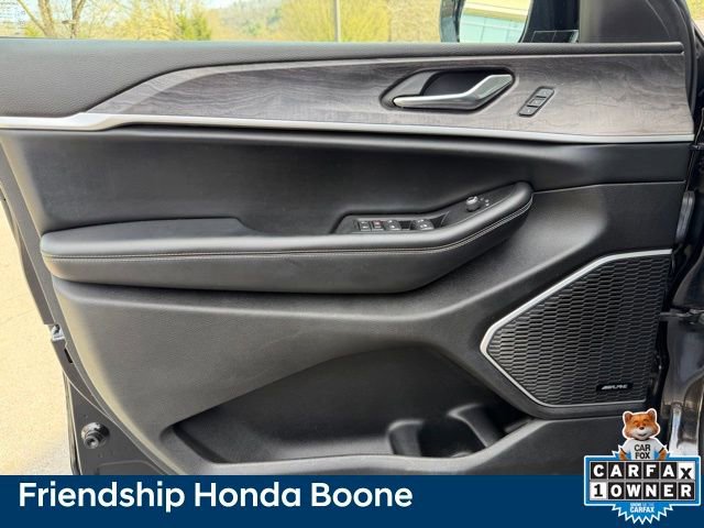 Used 2021 Jeep Grand Cherokee L Limited image 15