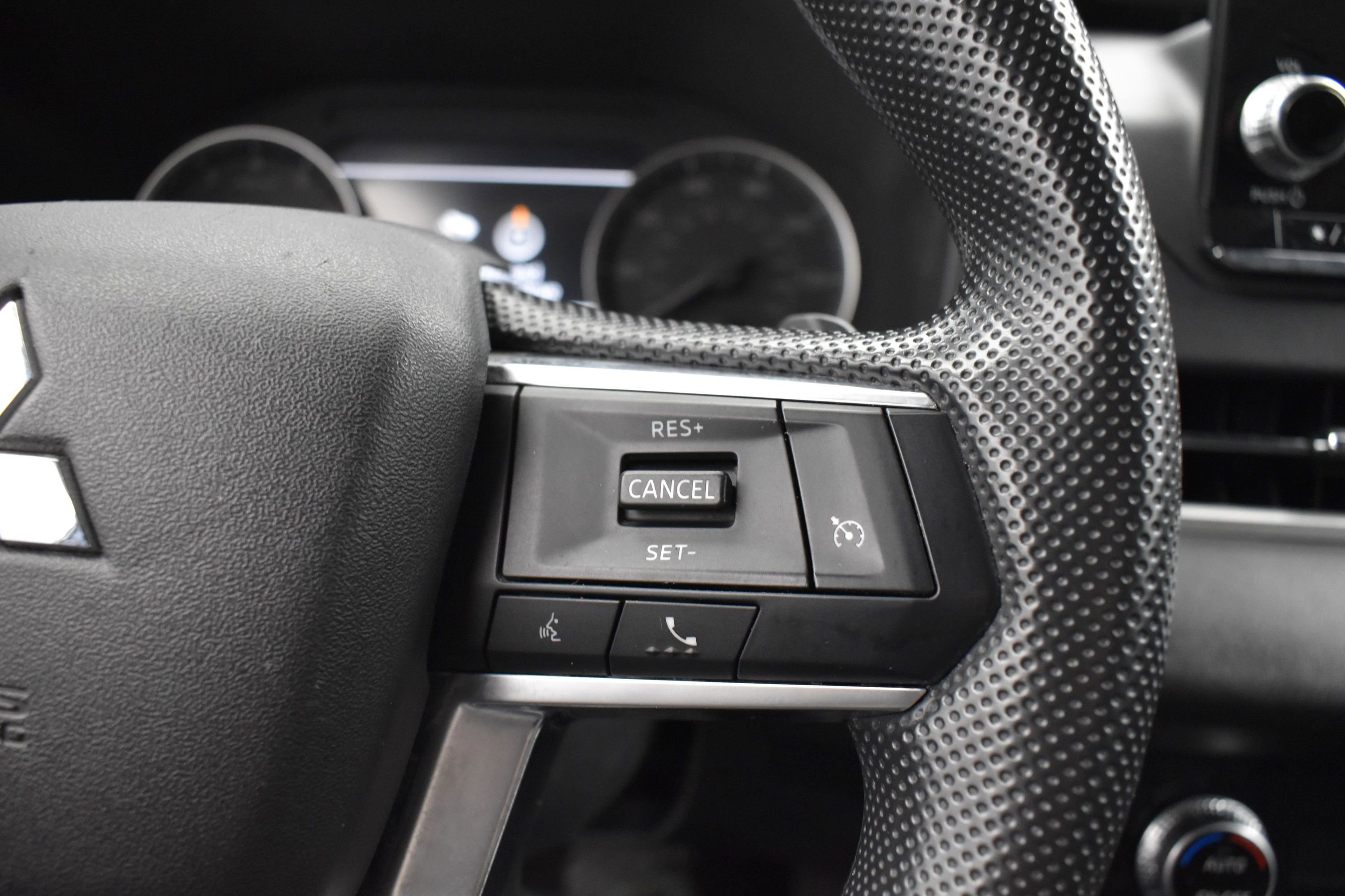 Used 2022 Mitsubishi Outlander ES AWD/4WD image 7