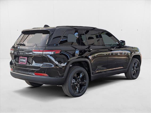 New 2025 Jeep Grand Cherokee Limited w/ Black Appearance Package image 2