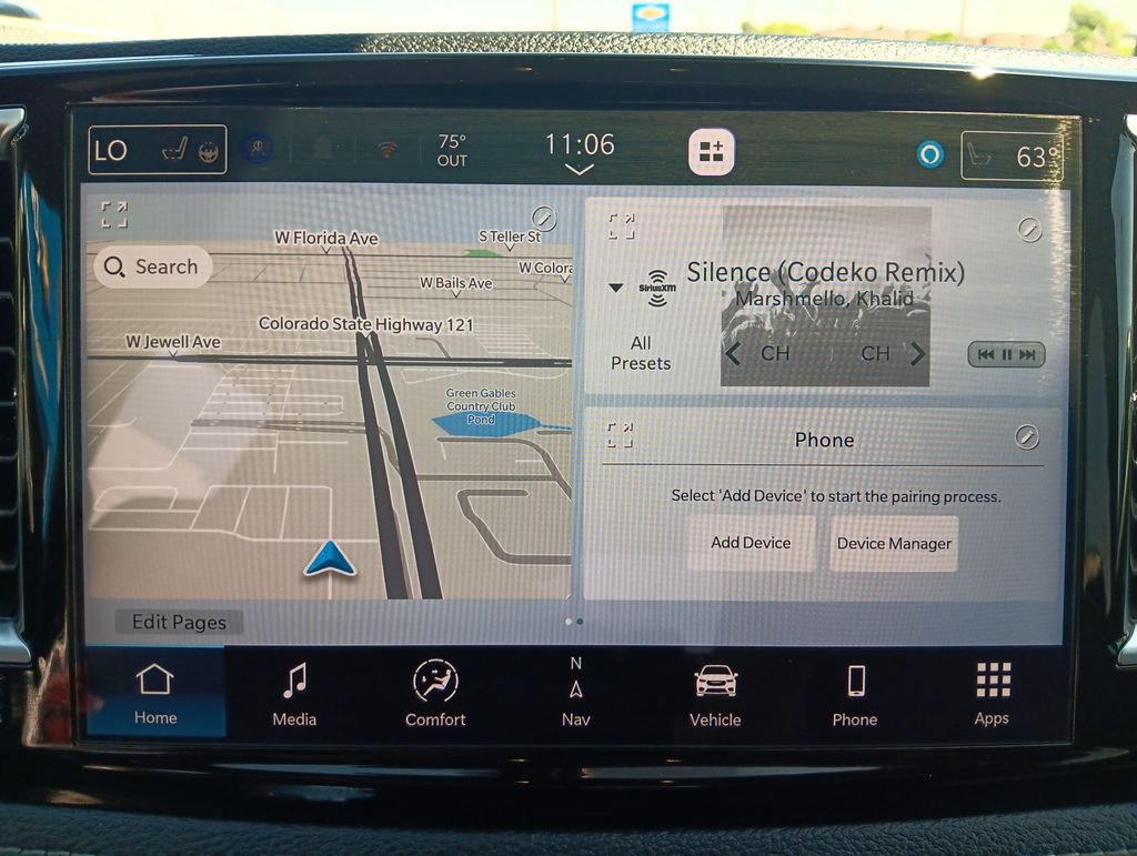 Used 2026 Chrysler Pacifica Limited FWD image 19