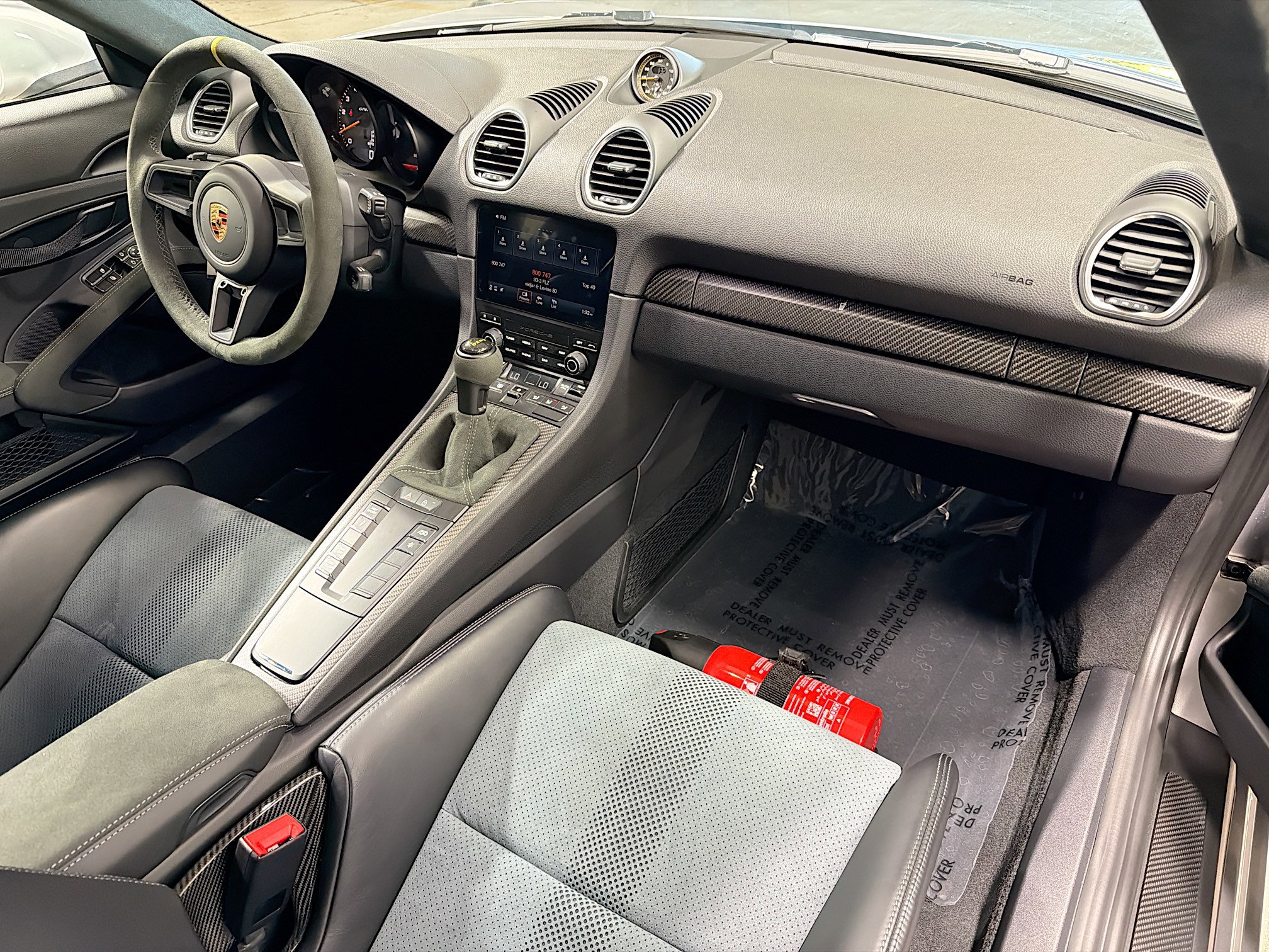 Used 2025 Porsche 718 Cayman GT4 RS w/ Chrono Package RWD image 14