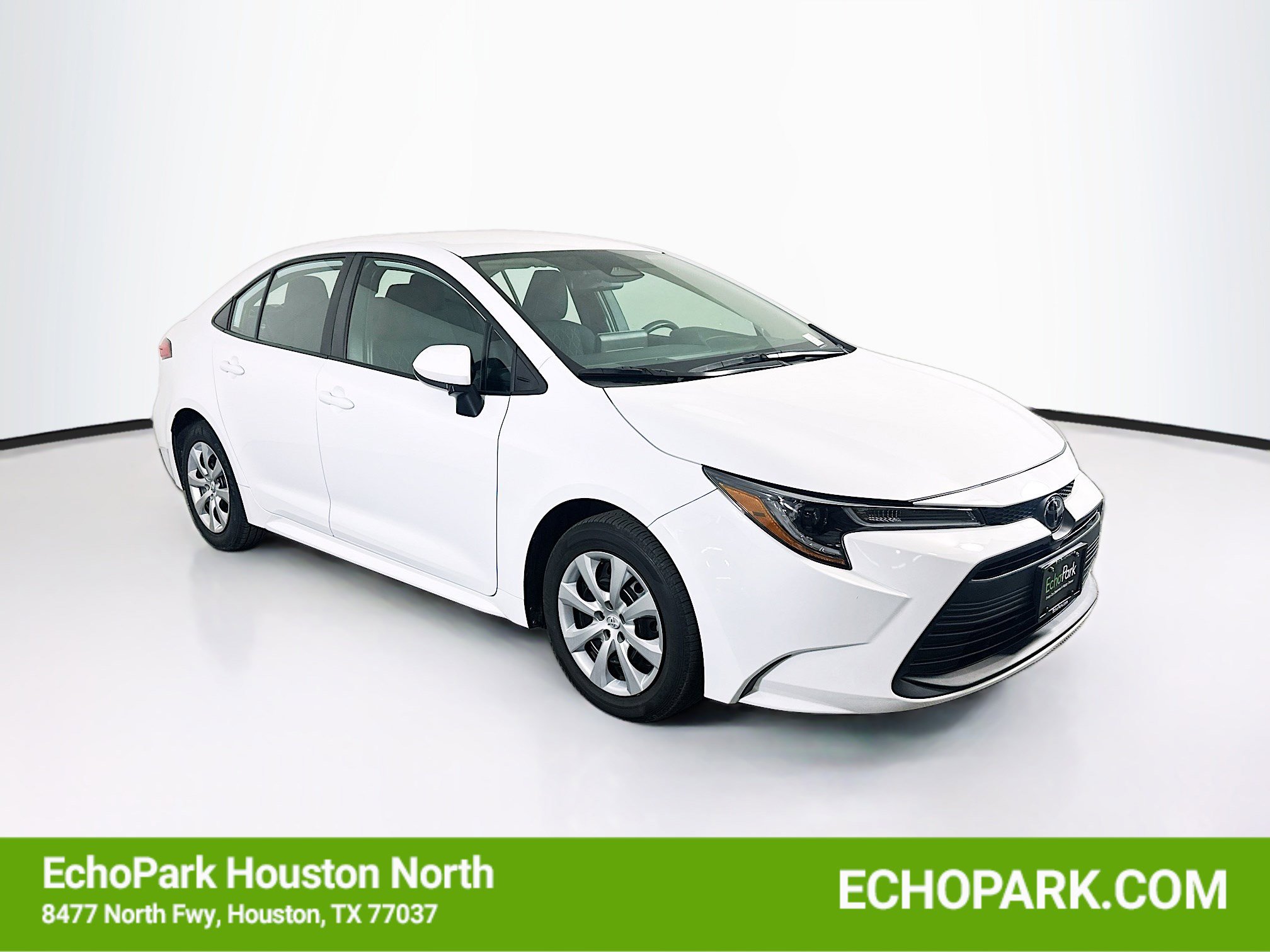 Used 2024 Toyota Corolla LE FWD video 1