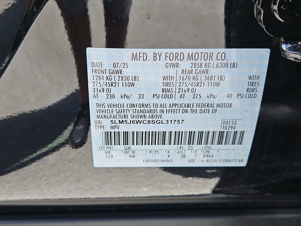 New 2025 Lincoln Aviator 2WD w/ Jet Appearance Package image 29