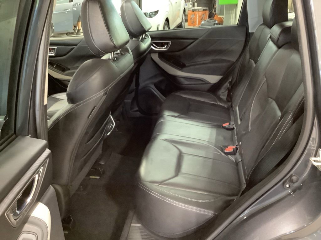 Certified 2022 Subaru Forester Limited image 28