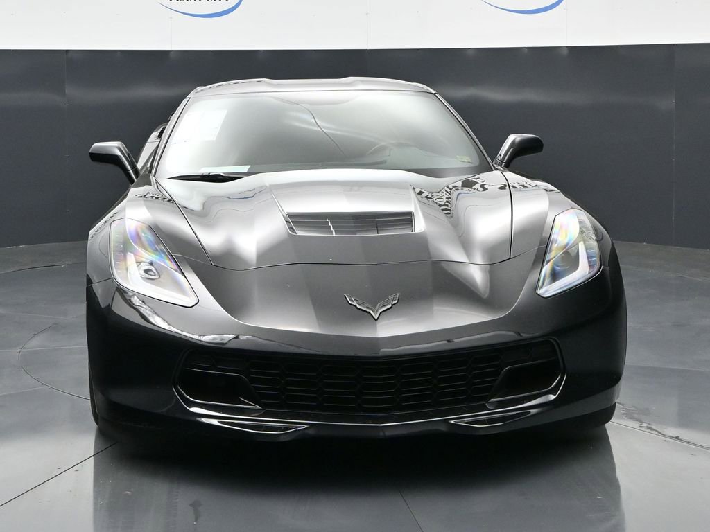 Used 2014 Chevrolet Corvette Stingray Coupe RWD image 2