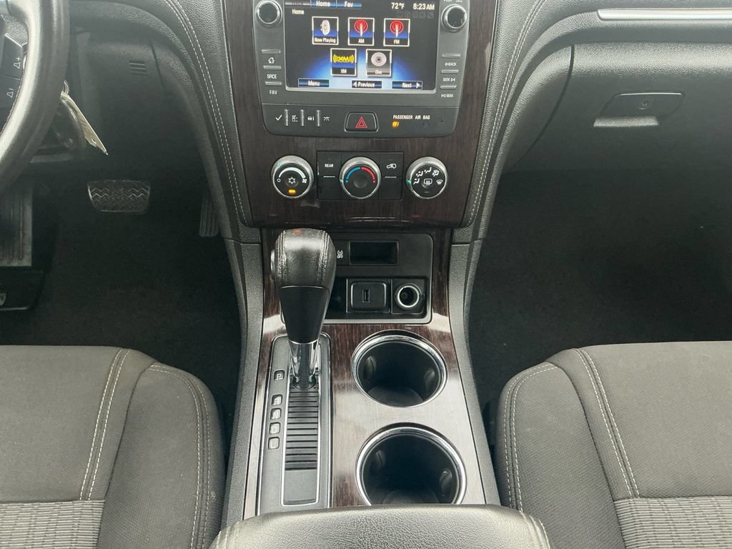 Used 2017 Chevrolet Traverse LT FWD image 20
